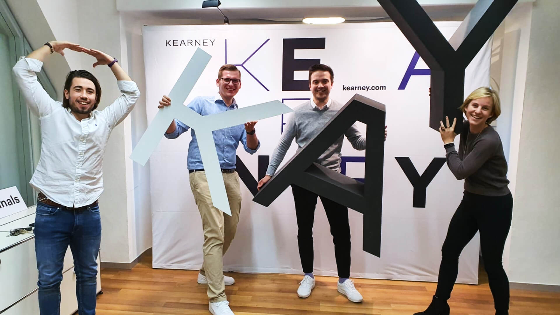 Karriere bei Kearney Bewerbung & InterviewAblauf