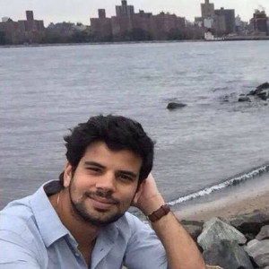 Profile picture of Ayoub