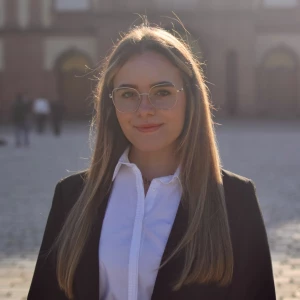 Profile picture of Lena